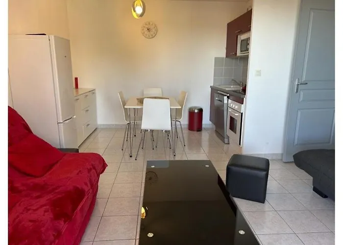 Sp020-b002 2 Pieces Pierre La Appartement *